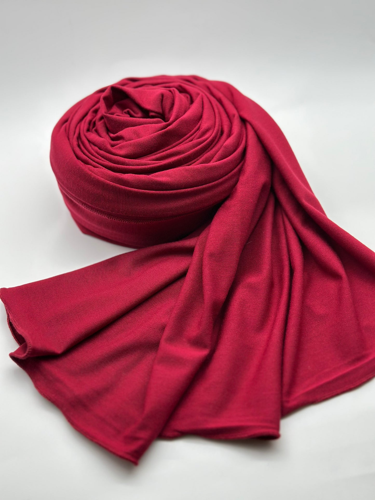 Jersey Hijab Himbeerrot